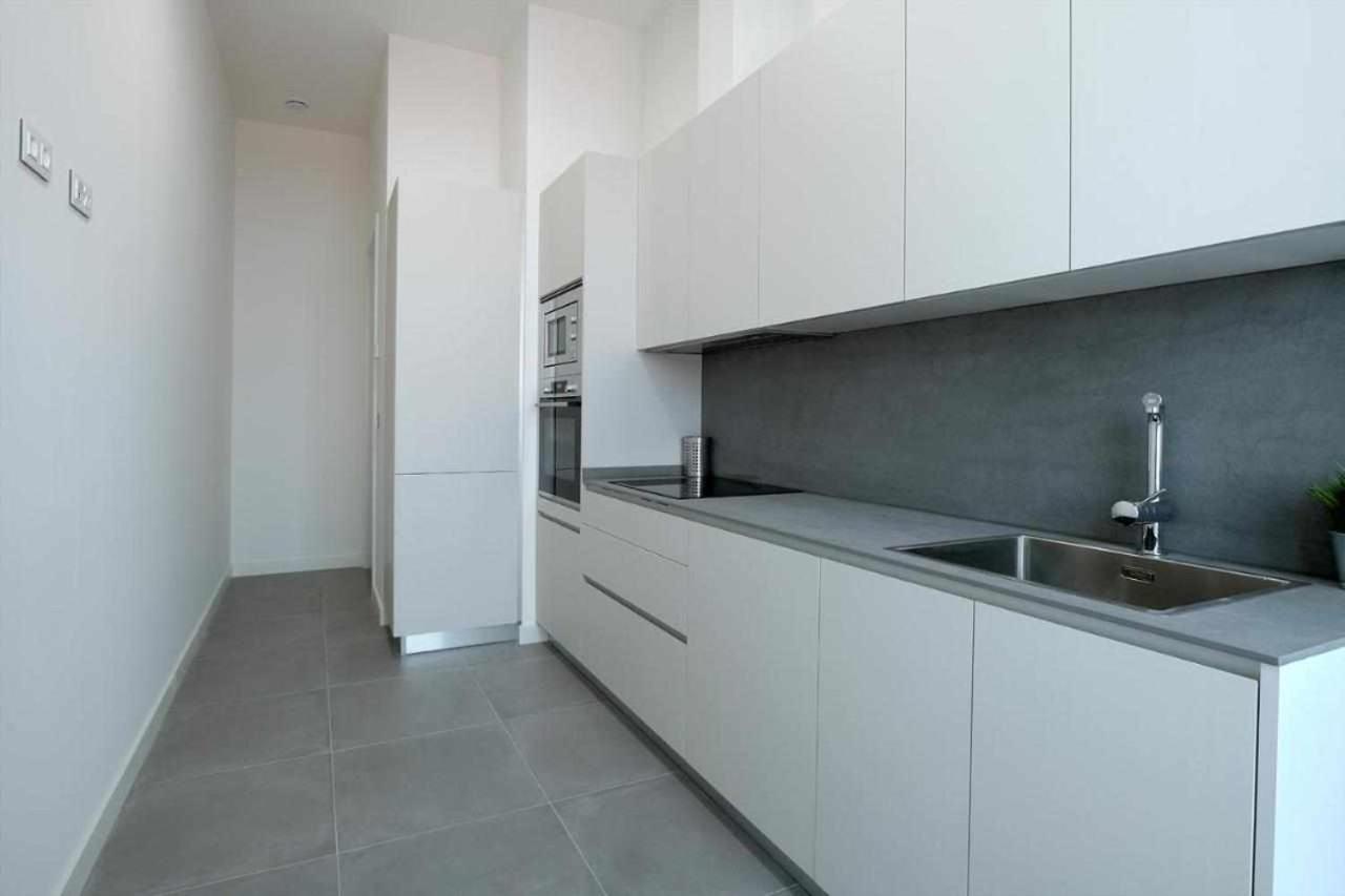 Mike House Alojate En El Corazon De Zaragoza Apartment Exterior photo